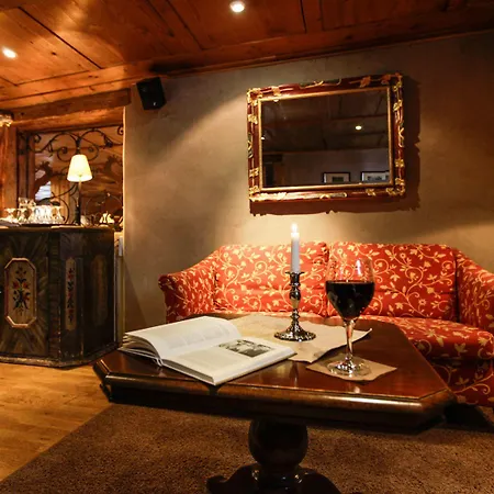 Hirsch Otel
