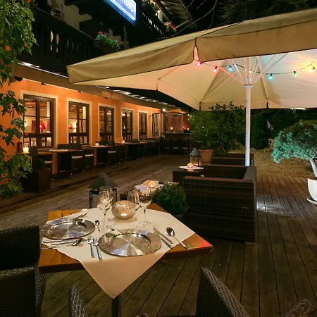 Hirsch Otel 4*
