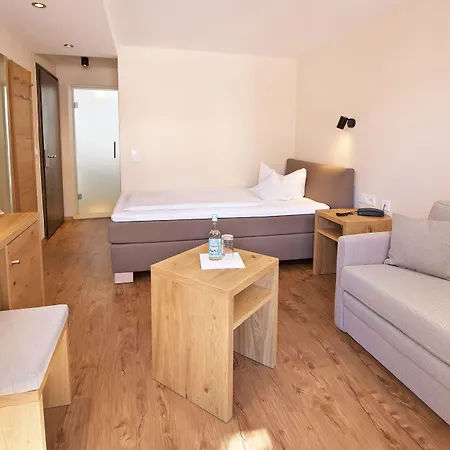 Hirsch Otel