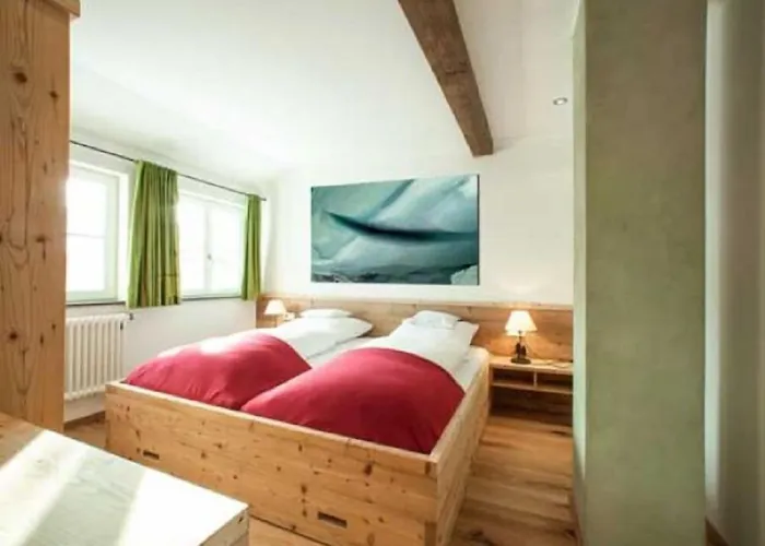 Hirsch Hotel