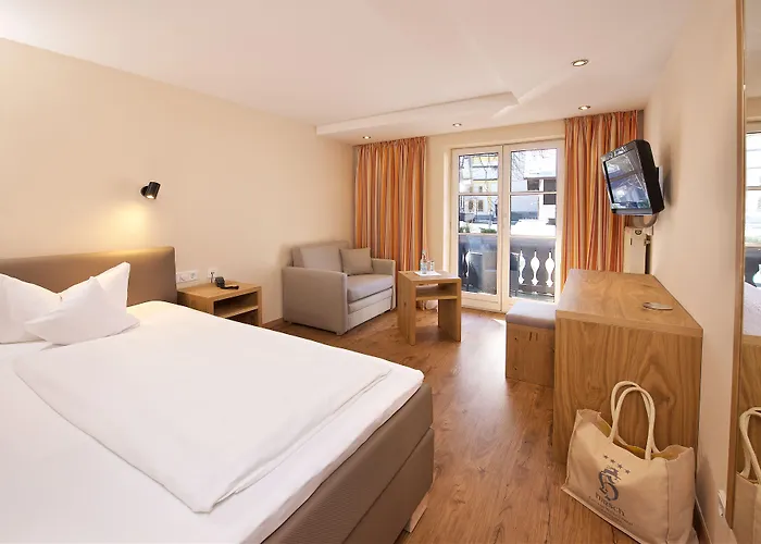 Hirsch Hotel 4*